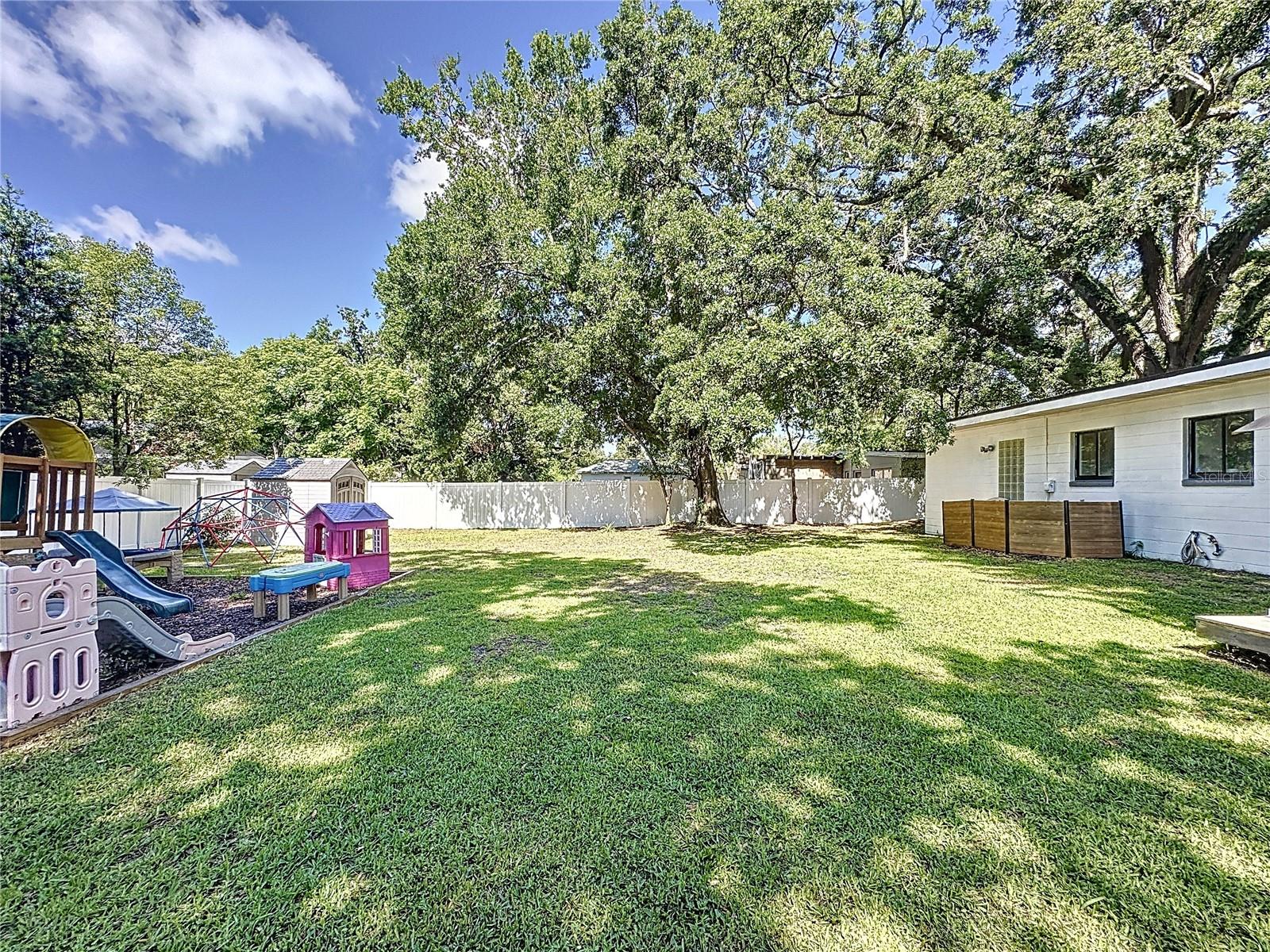 Image 45 of 49 For 2114 Mount Vernon Street
