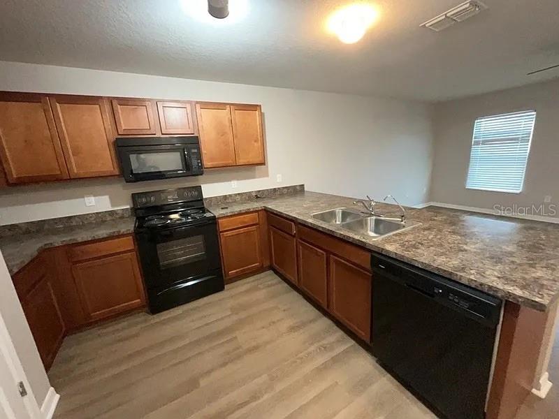 Image 5 of 21 For 312 Fern Court