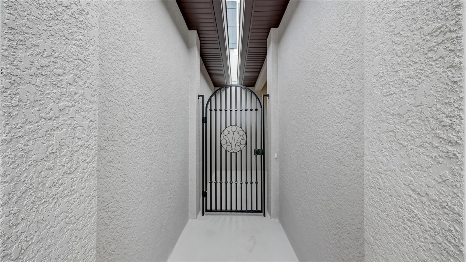 Image 2 of 16 For 8560 Magnificent Lane