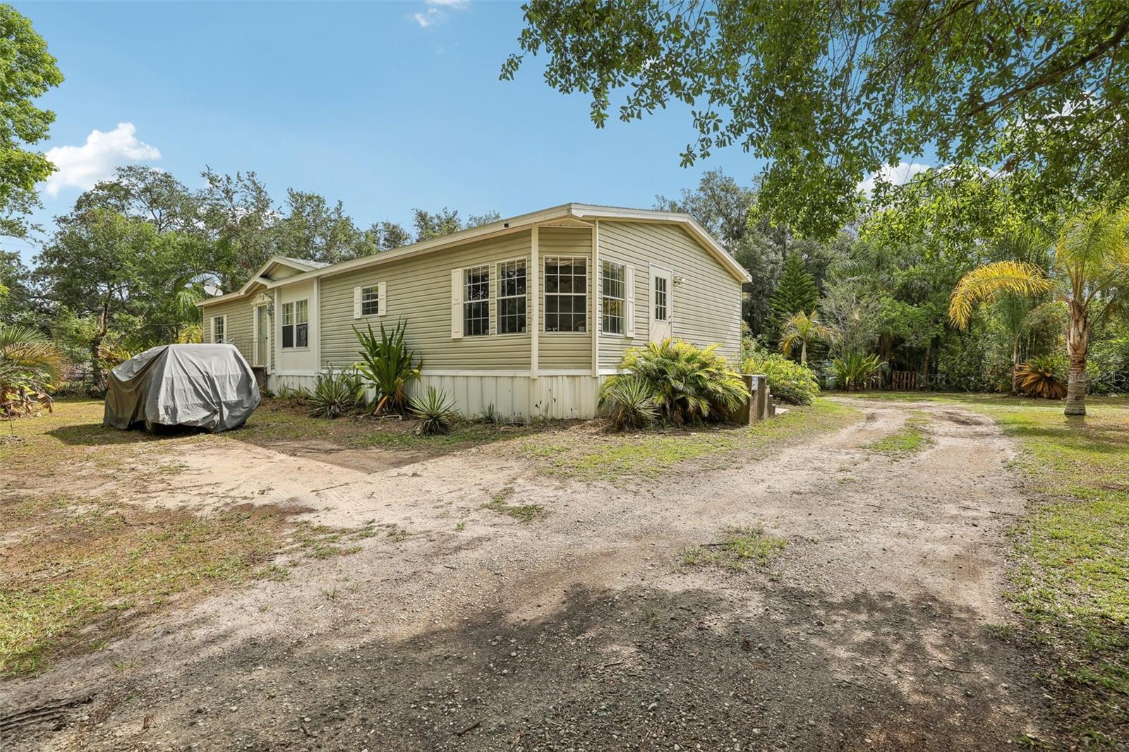Image 3 of 22 For 2229 6th Street