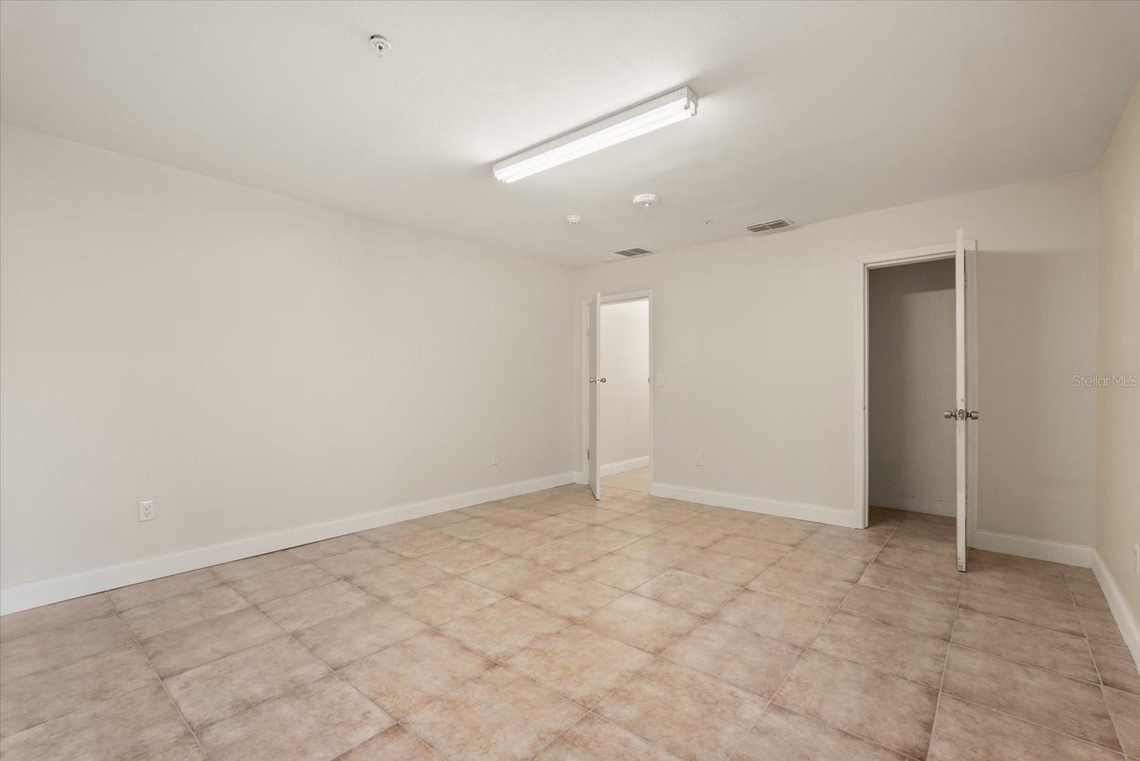 Image 20 of 33 For 1436 22nd Street