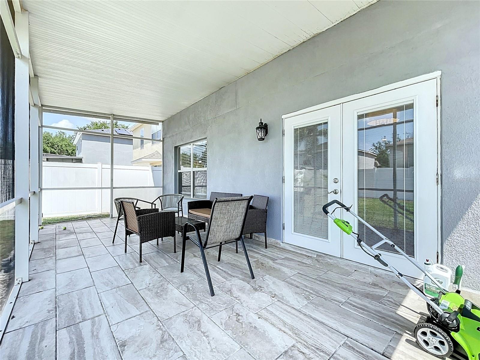 Image 13 of 33 For 15326 Beamleigh Road