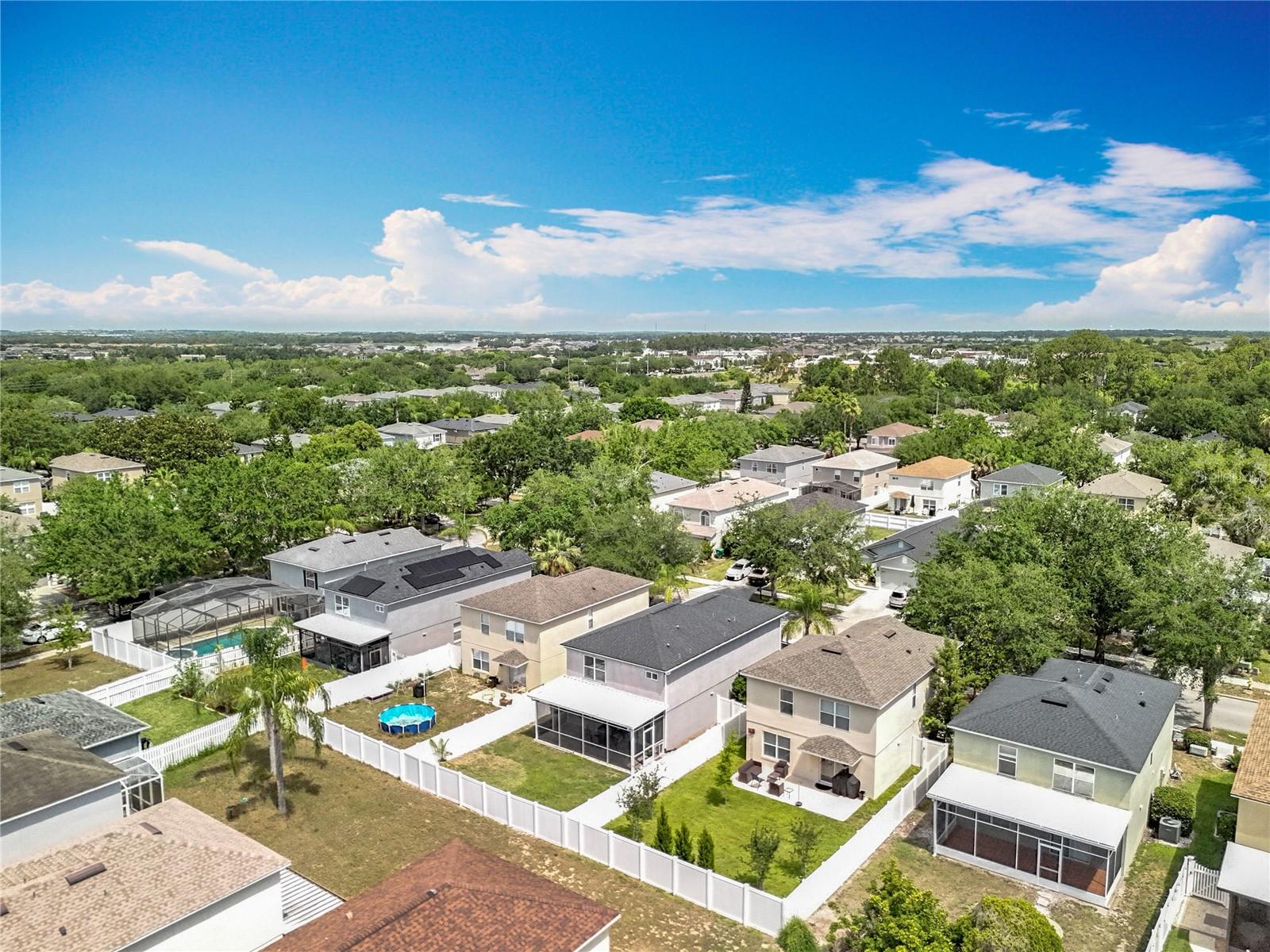 Image 2 of 33 For 15326 Beamleigh Road