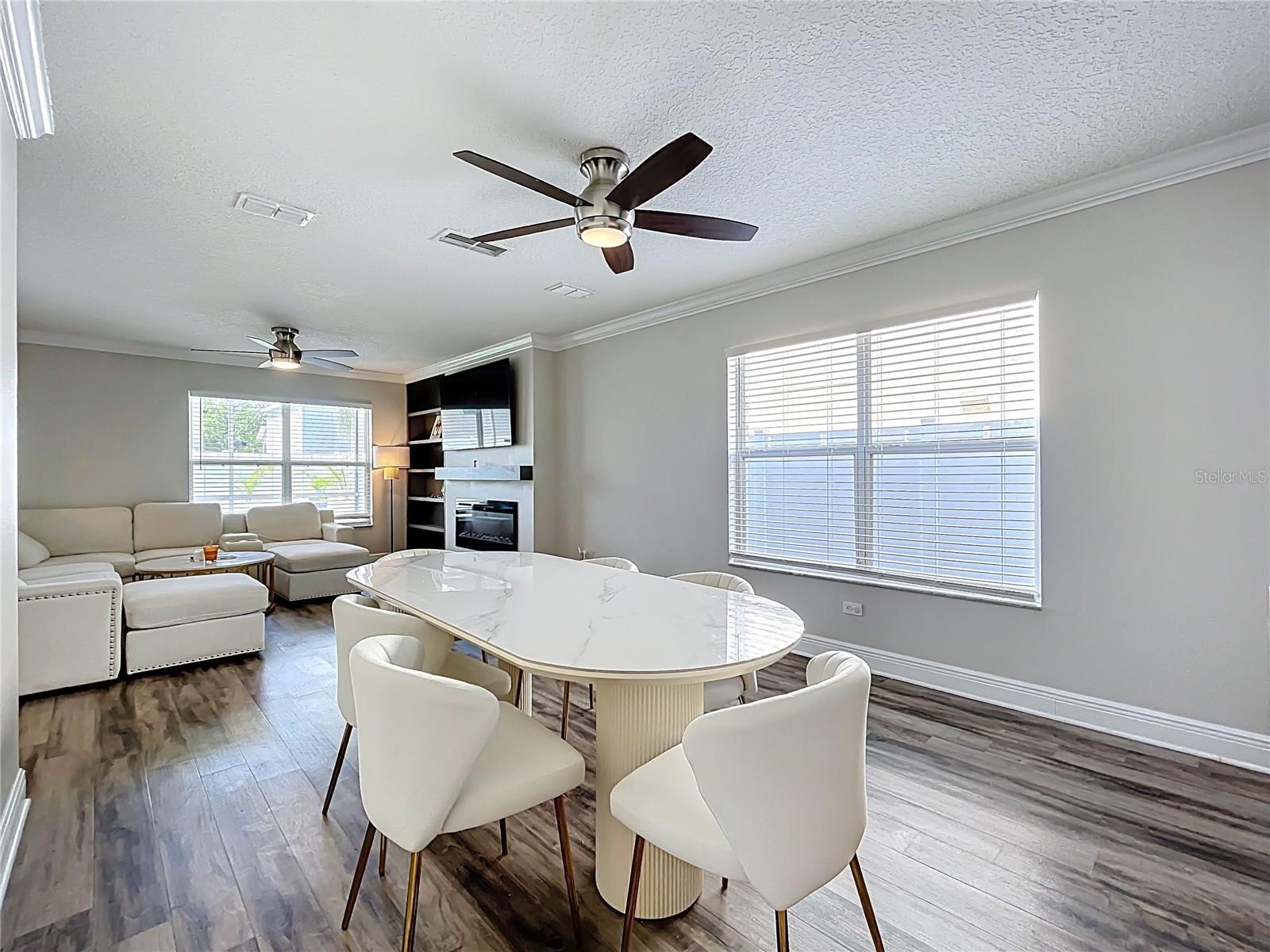 Image 3 of 33 For 15326 Beamleigh Road