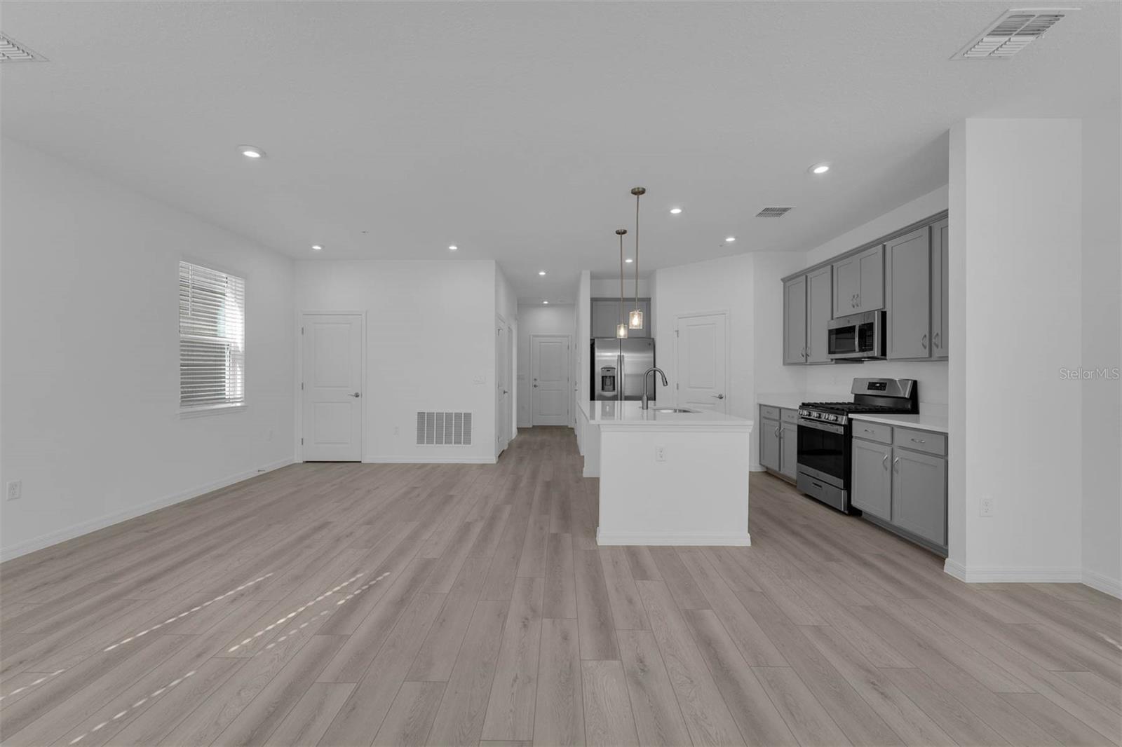 Image 13 of 35 For 502 Belmond Drive