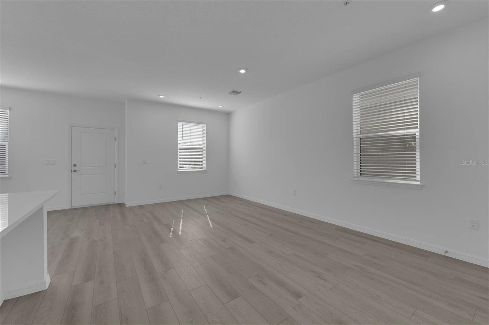 Image 14 of 35 For 502 Belmond Drive