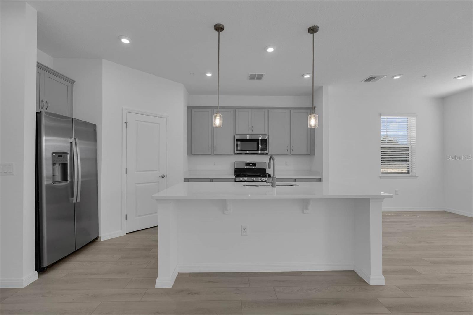 Image 20 of 35 For 502 Belmond Drive