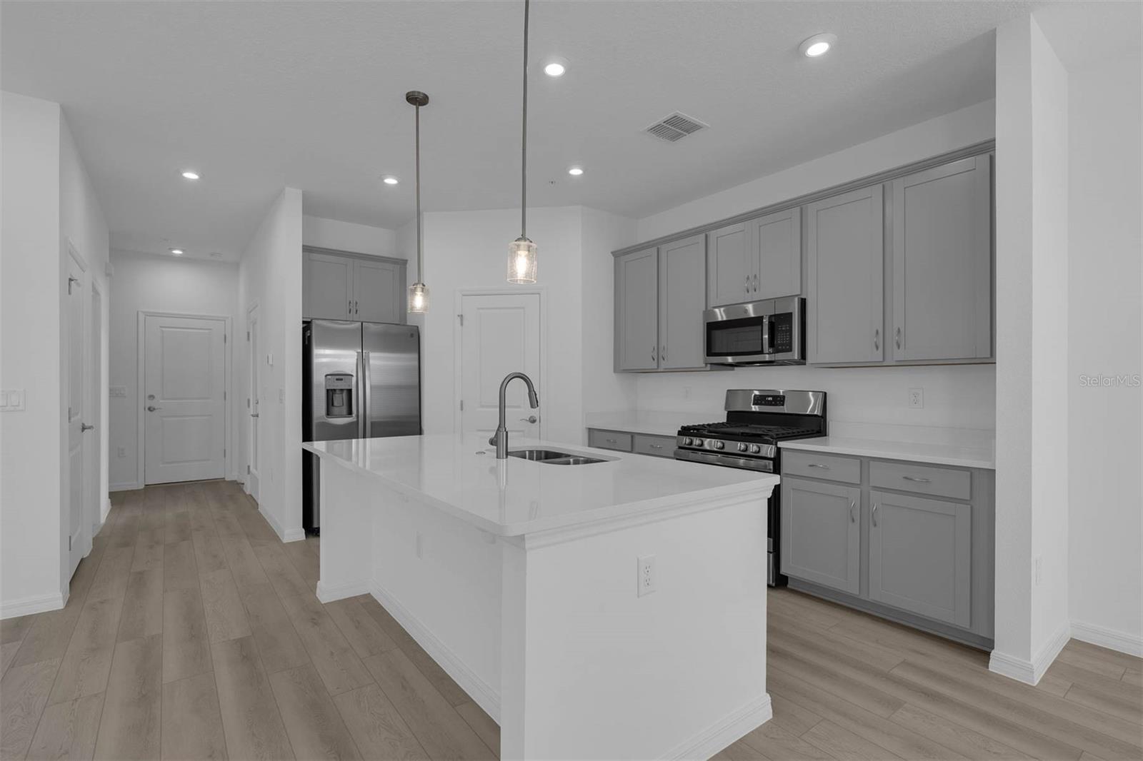 Image 21 of 35 For 502 Belmond Drive