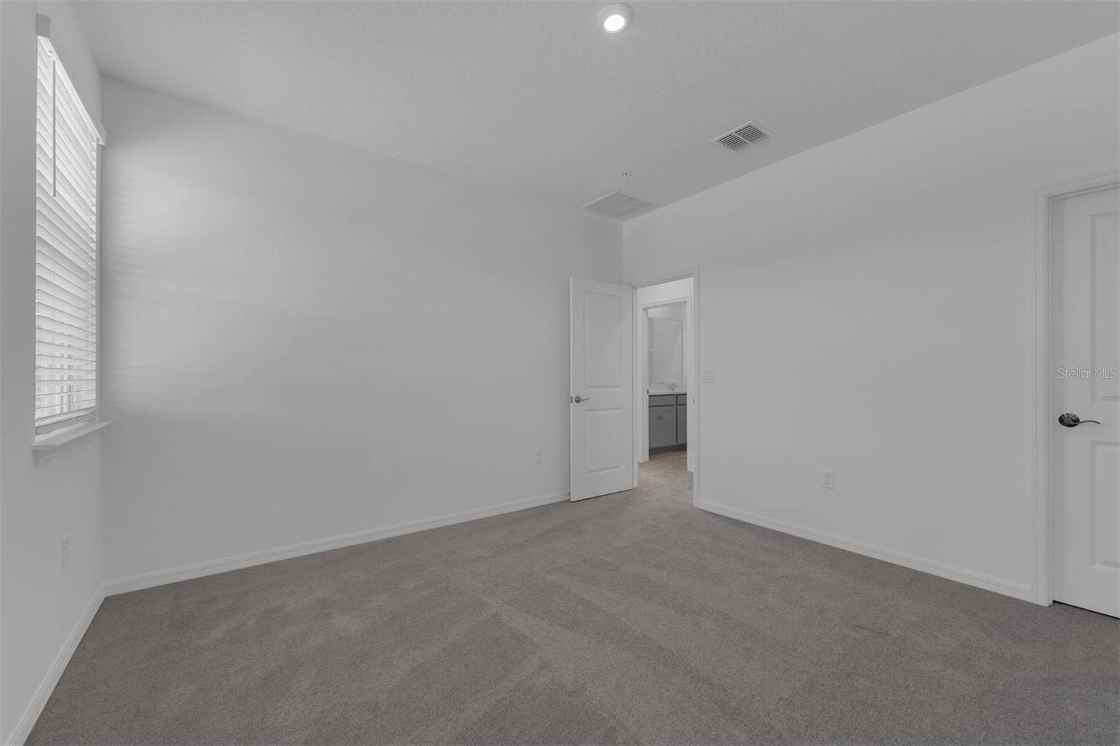 Image 27 of 35 For 502 Belmond Drive