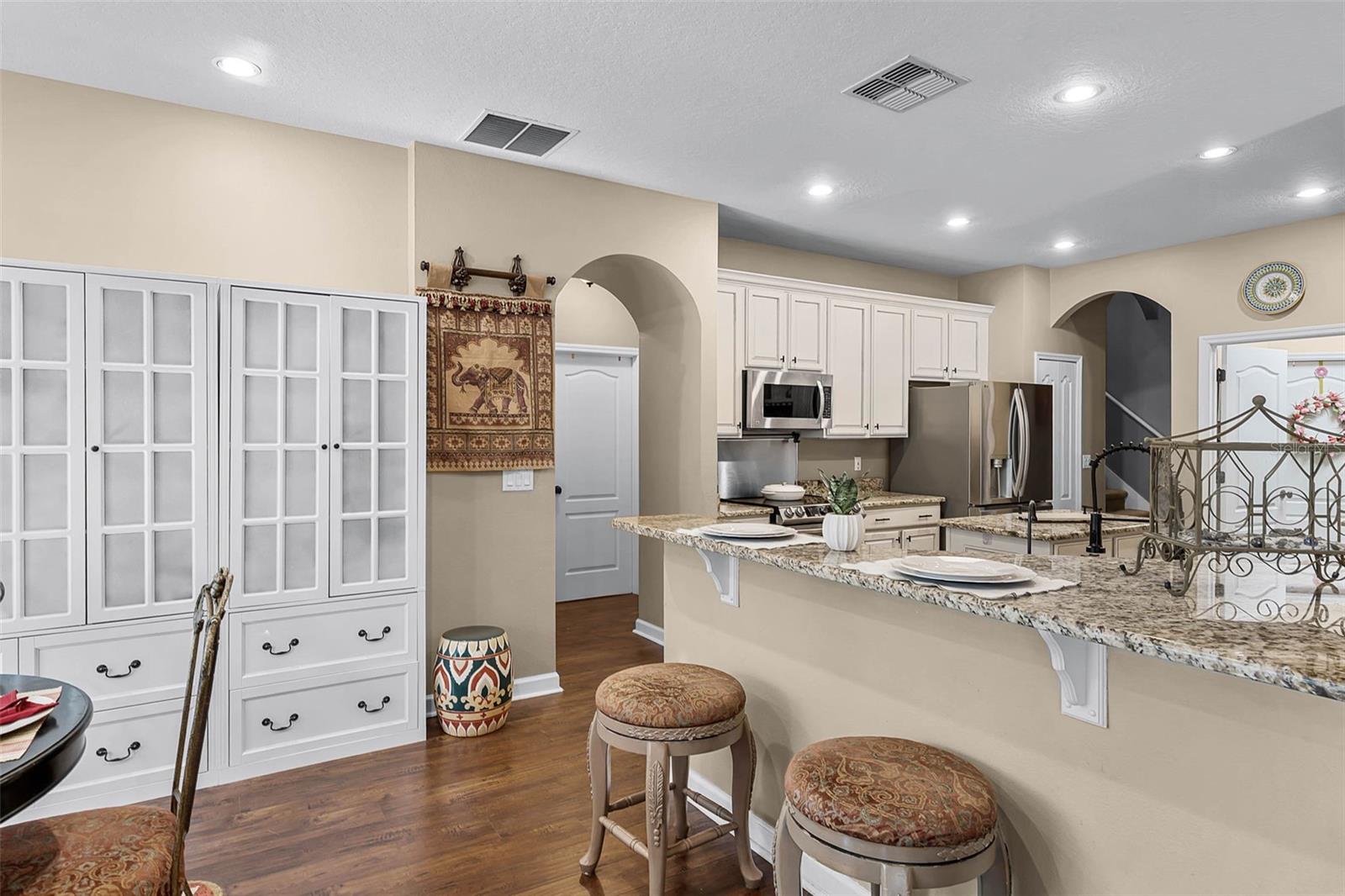 Image 11 of 56 For 162 Seville Chase Drive
