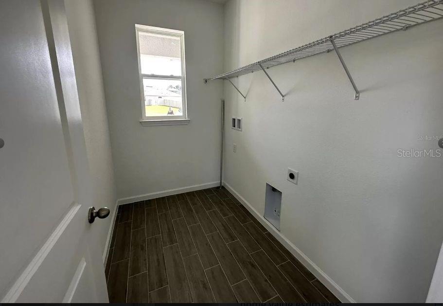 Image 6 of 10 For 4350 Davos Drive