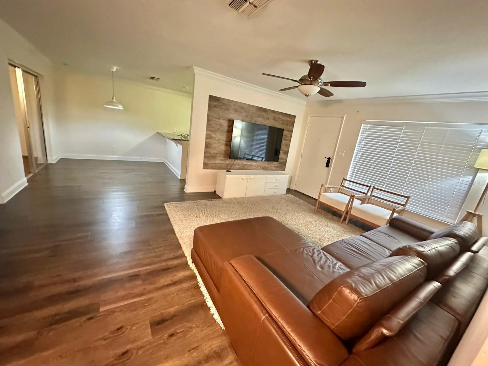 Image 5 of 27 For 10173 Matchlock Drive