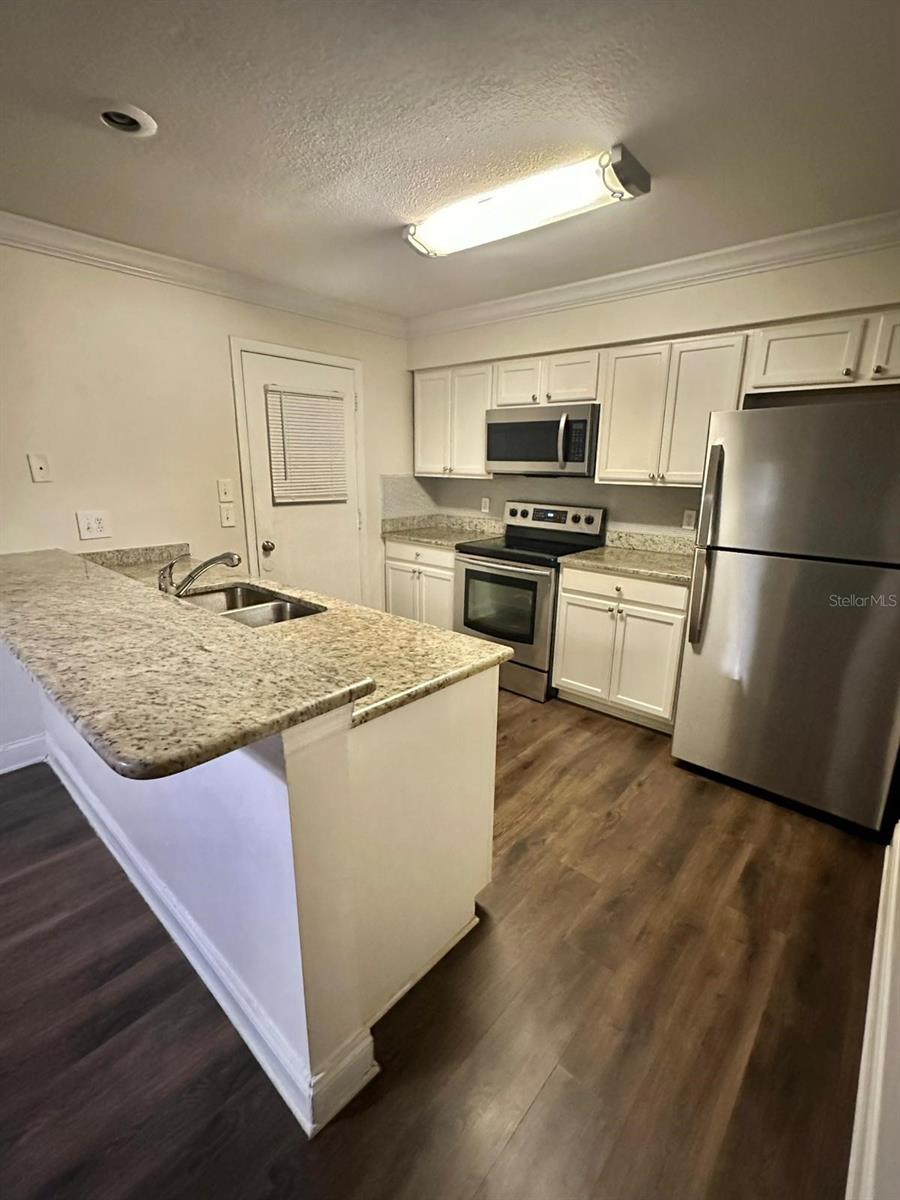 Image 6 of 27 For 10173 Matchlock Drive