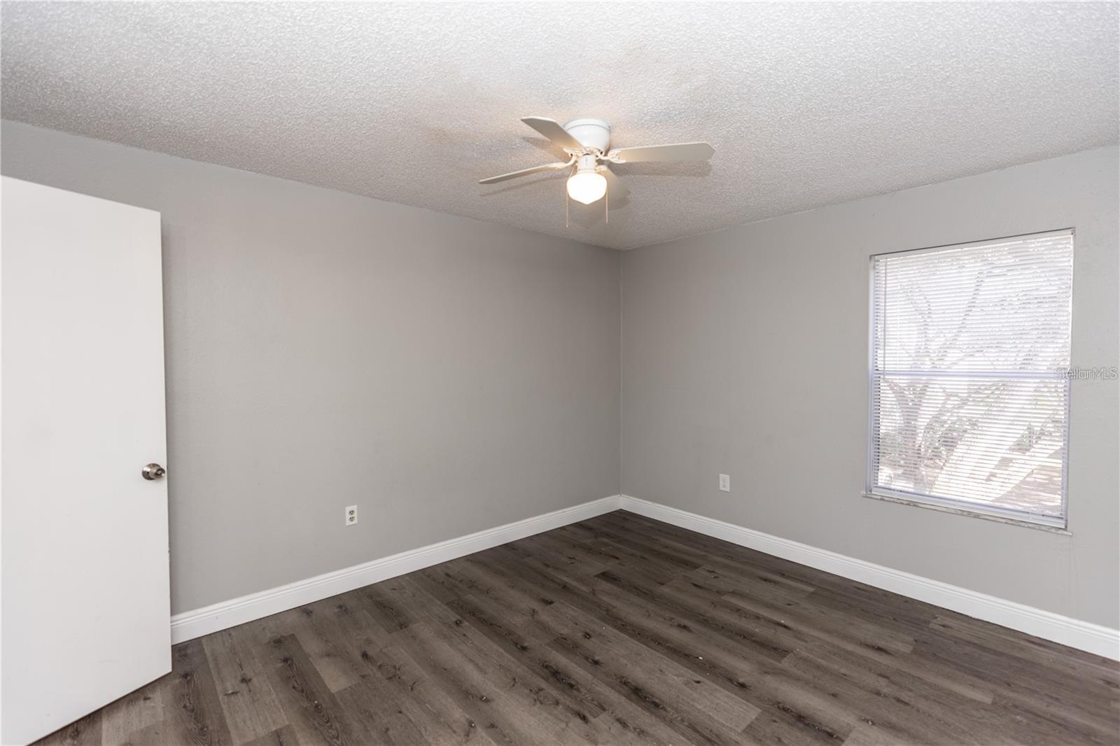 Image 12 of 15 For 623 Dory Lane 209