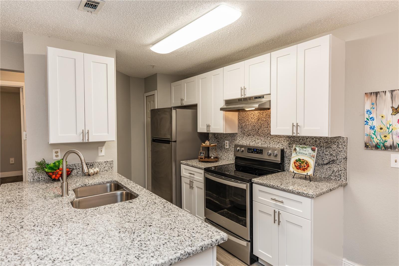 Image 4 of 15 For 623 Dory Lane 209