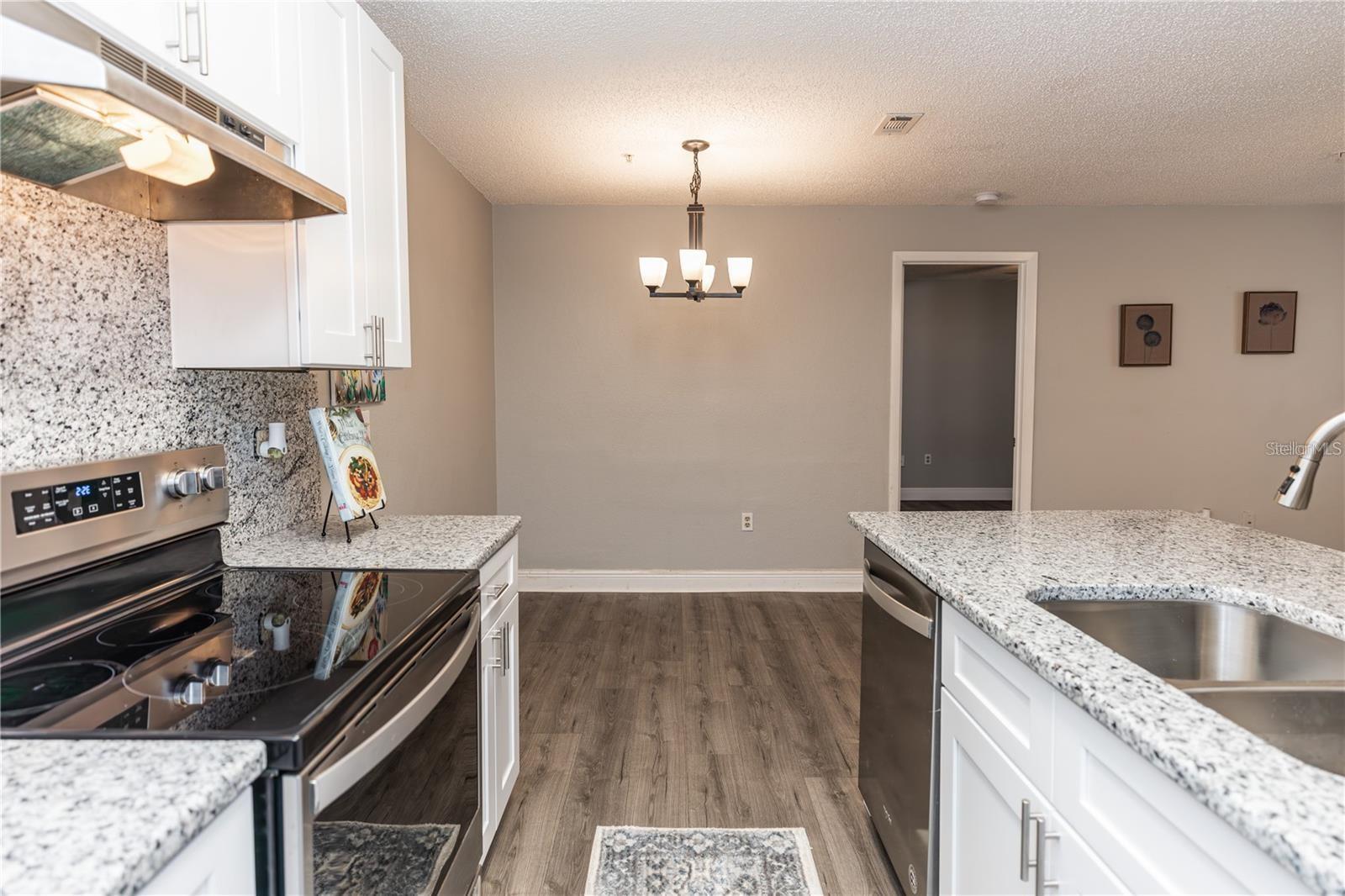 Image 5 of 15 For 623 Dory Lane 209