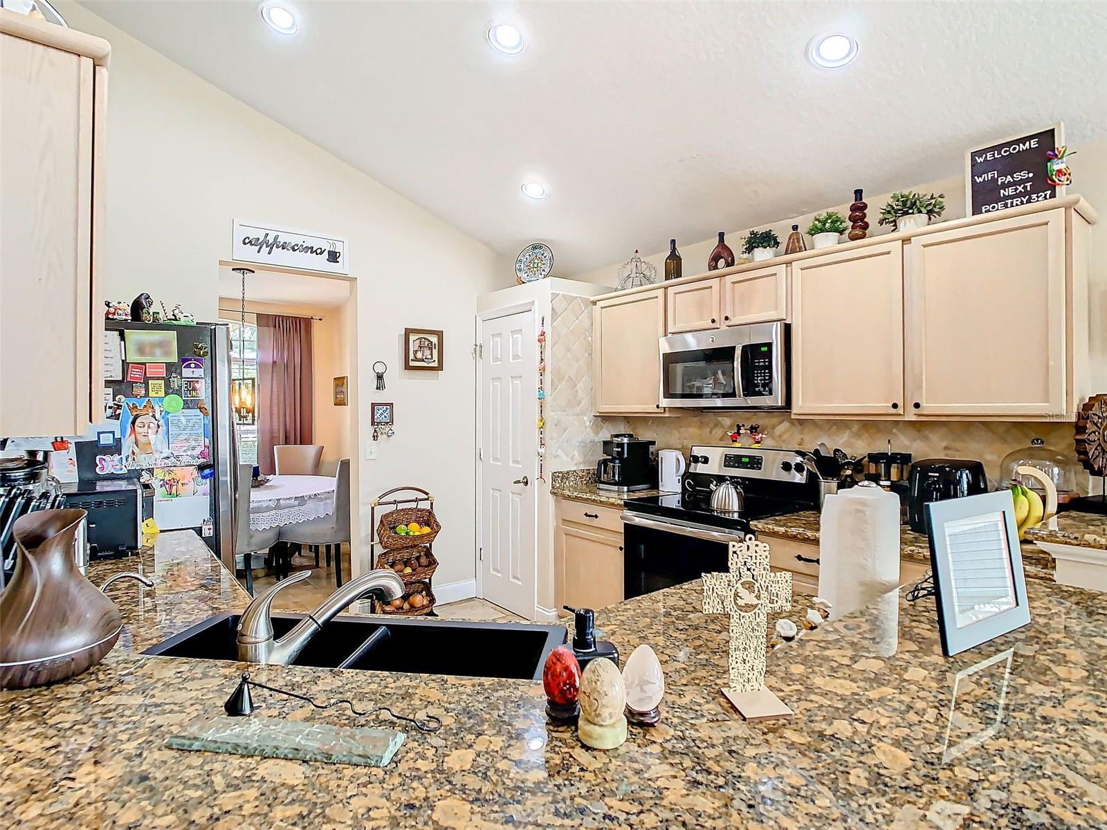 Image 9 of 26 For 6602 Imperial Oak Lane