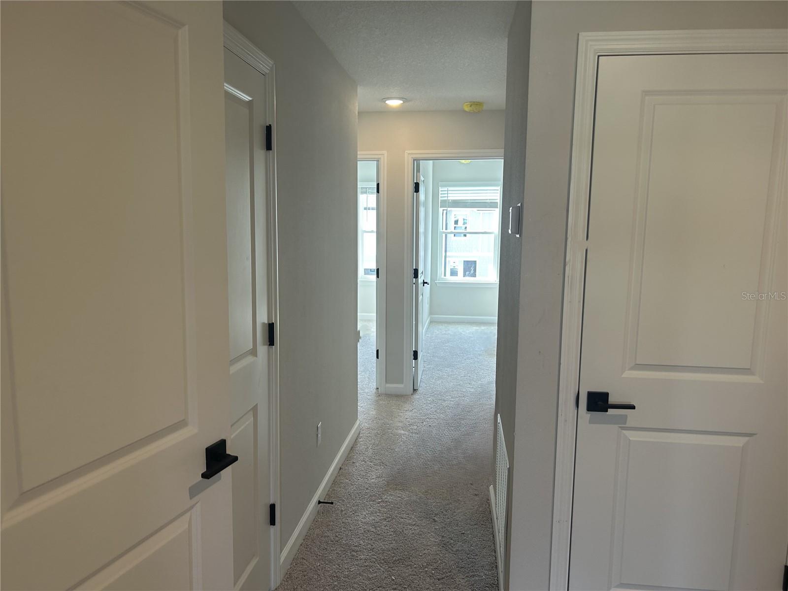 Image 18 of 24 For 7677 Deer Valley Circle