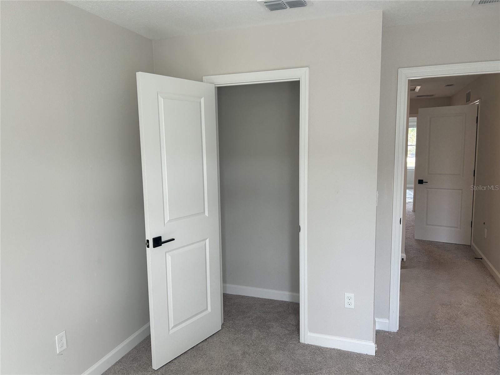 Image 21 of 24 For 7677 Deer Valley Circle