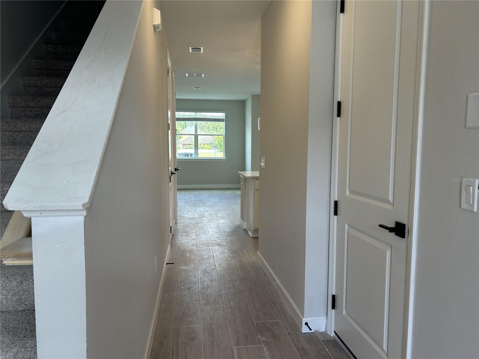 Image 4 of 24 For 7677 Deer Valley Circle