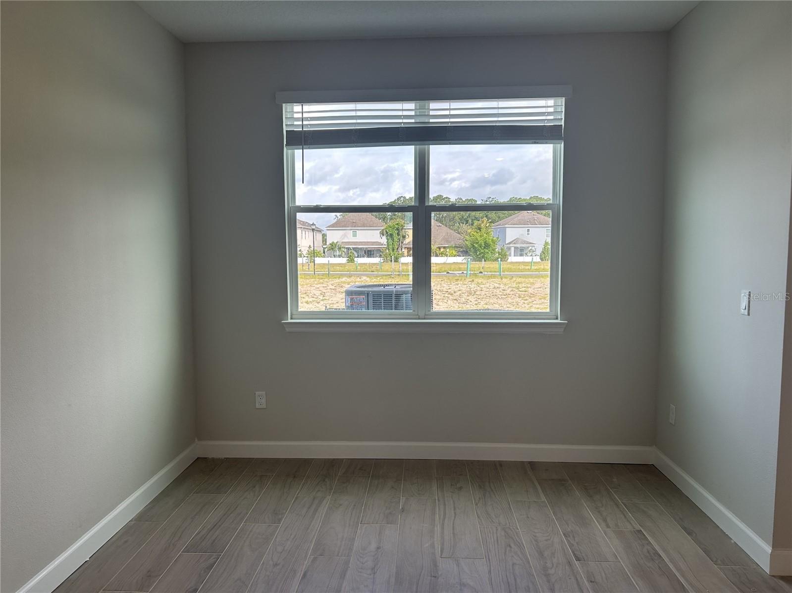 Image 8 of 24 For 7677 Deer Valley Circle