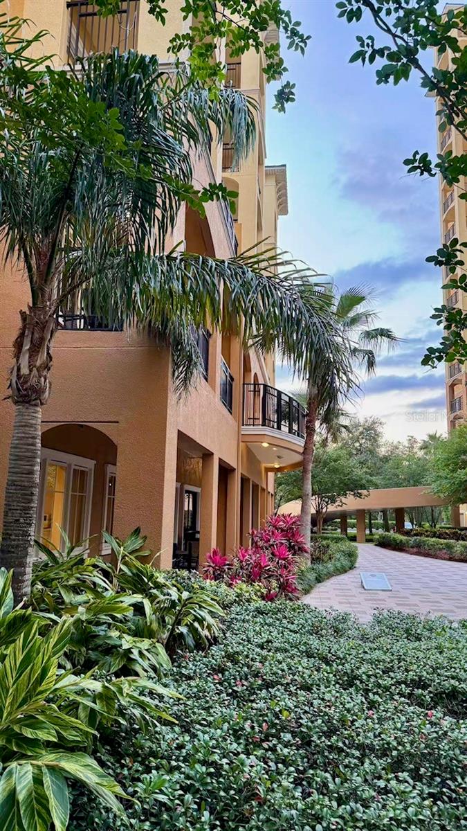 Image 12 of 13 For 8125 Resort Village Drive 5808