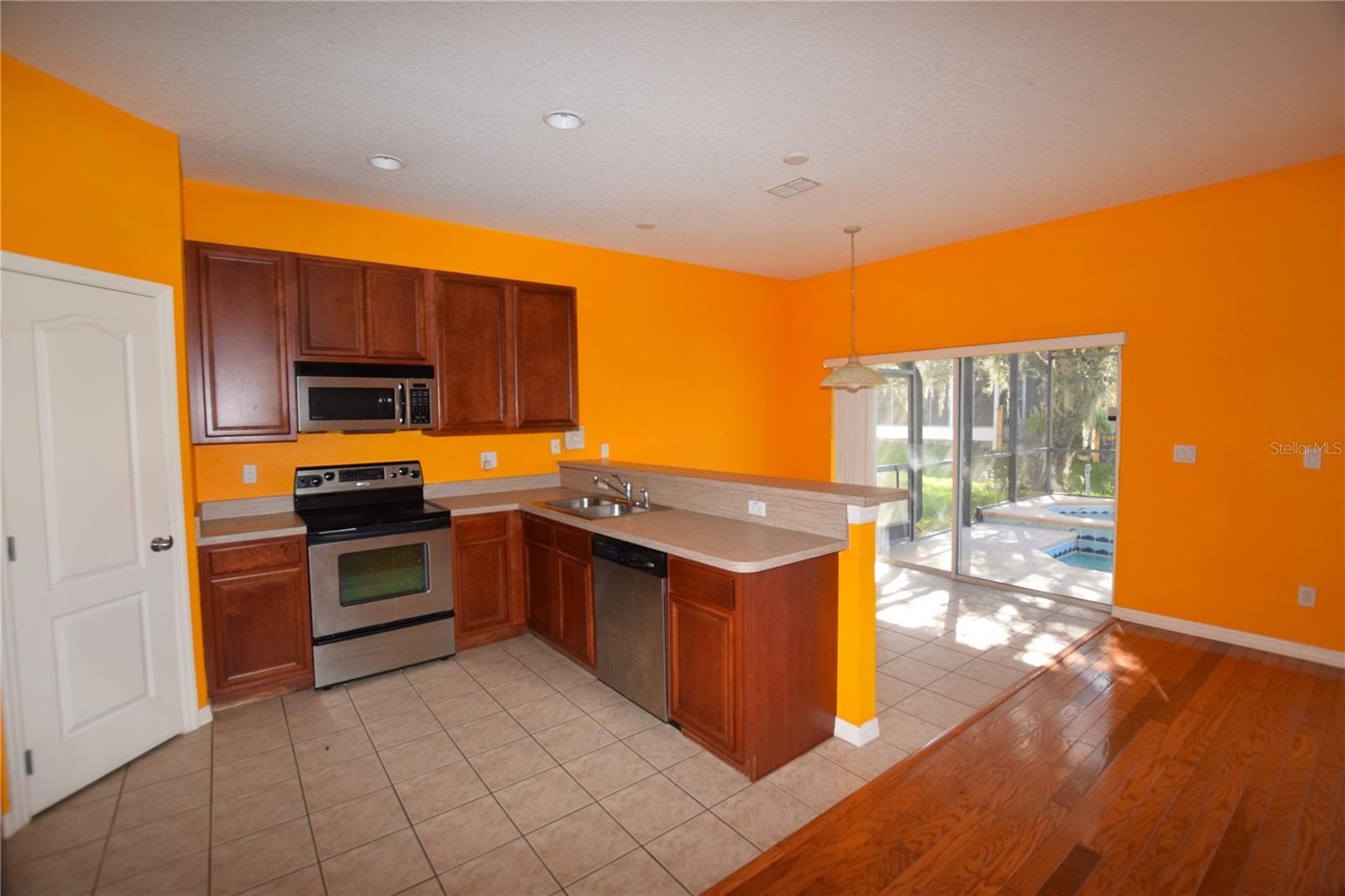 Image 7 of 26 For 3118 Riachuelo Lane