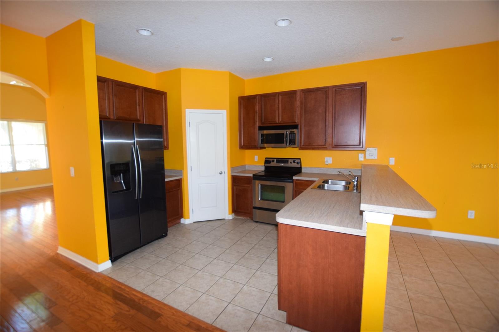 Image 8 of 26 For 3118 Riachuelo Lane