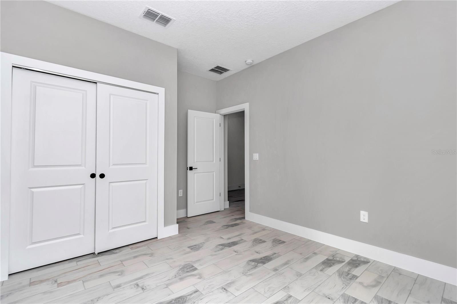 Image 12 of 43 For 8258 136th Terrace