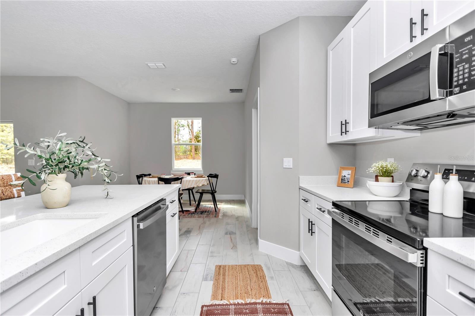 Image 17 of 43 For 8258 136th Terrace