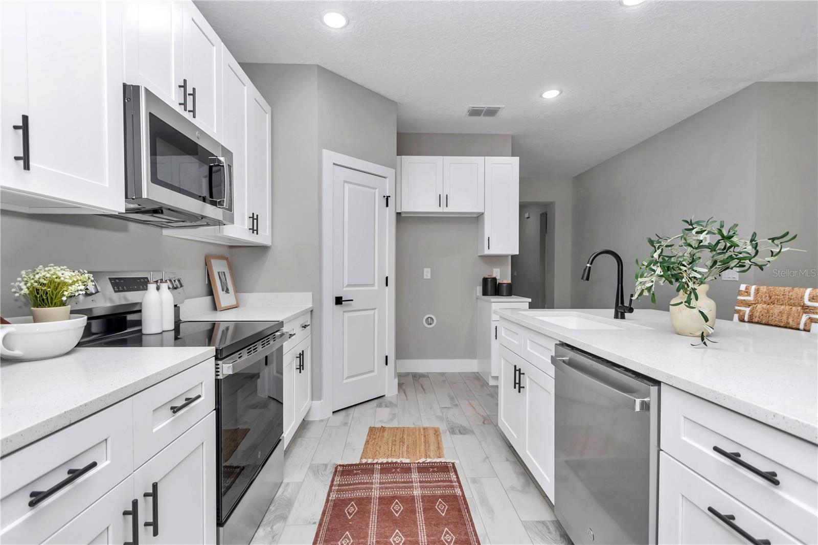 Image 20 of 43 For 8258 136th Terrace