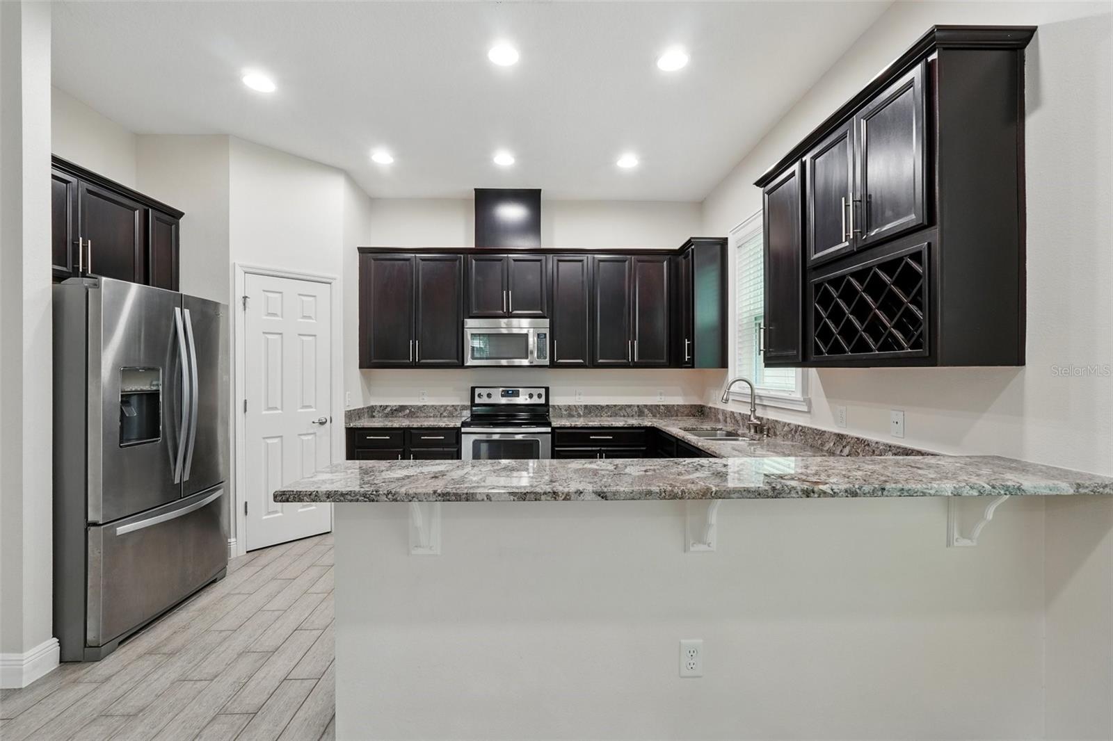 Image 14 of 37 For 9389 Meadow Hunt Way