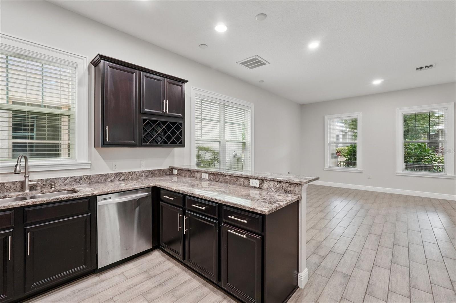 Image 17 of 37 For 9389 Meadow Hunt Way