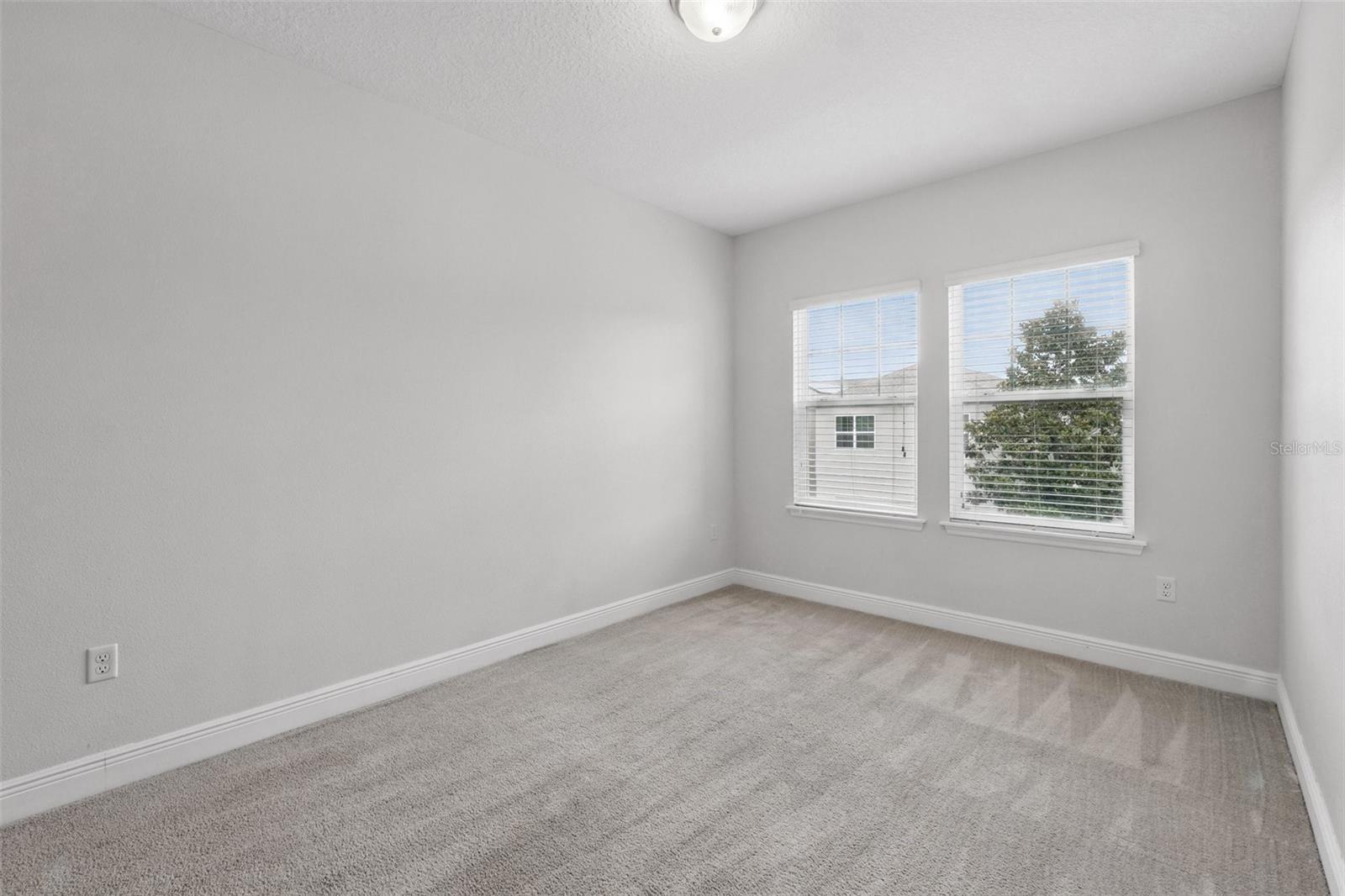 Image 23 of 37 For 9389 Meadow Hunt Way