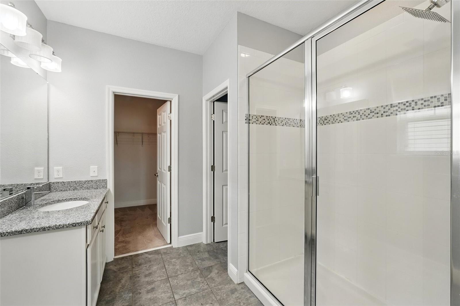 Image 26 of 37 For 9389 Meadow Hunt Way