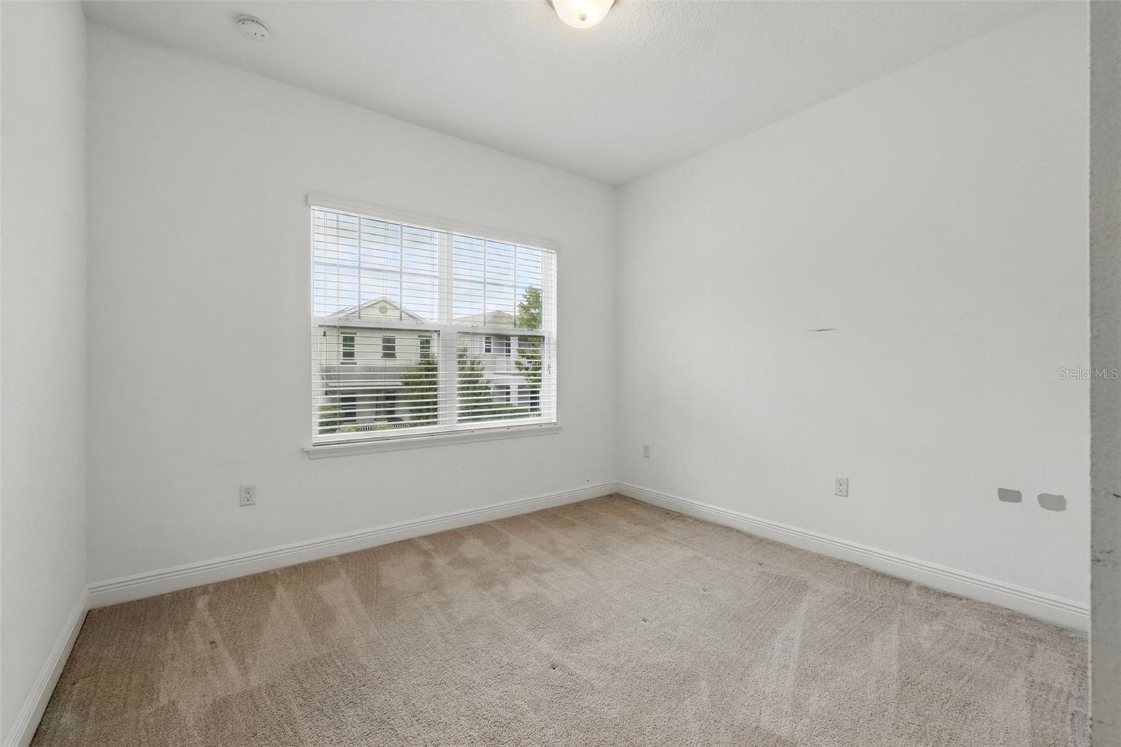 Image 28 of 37 For 9389 Meadow Hunt Way