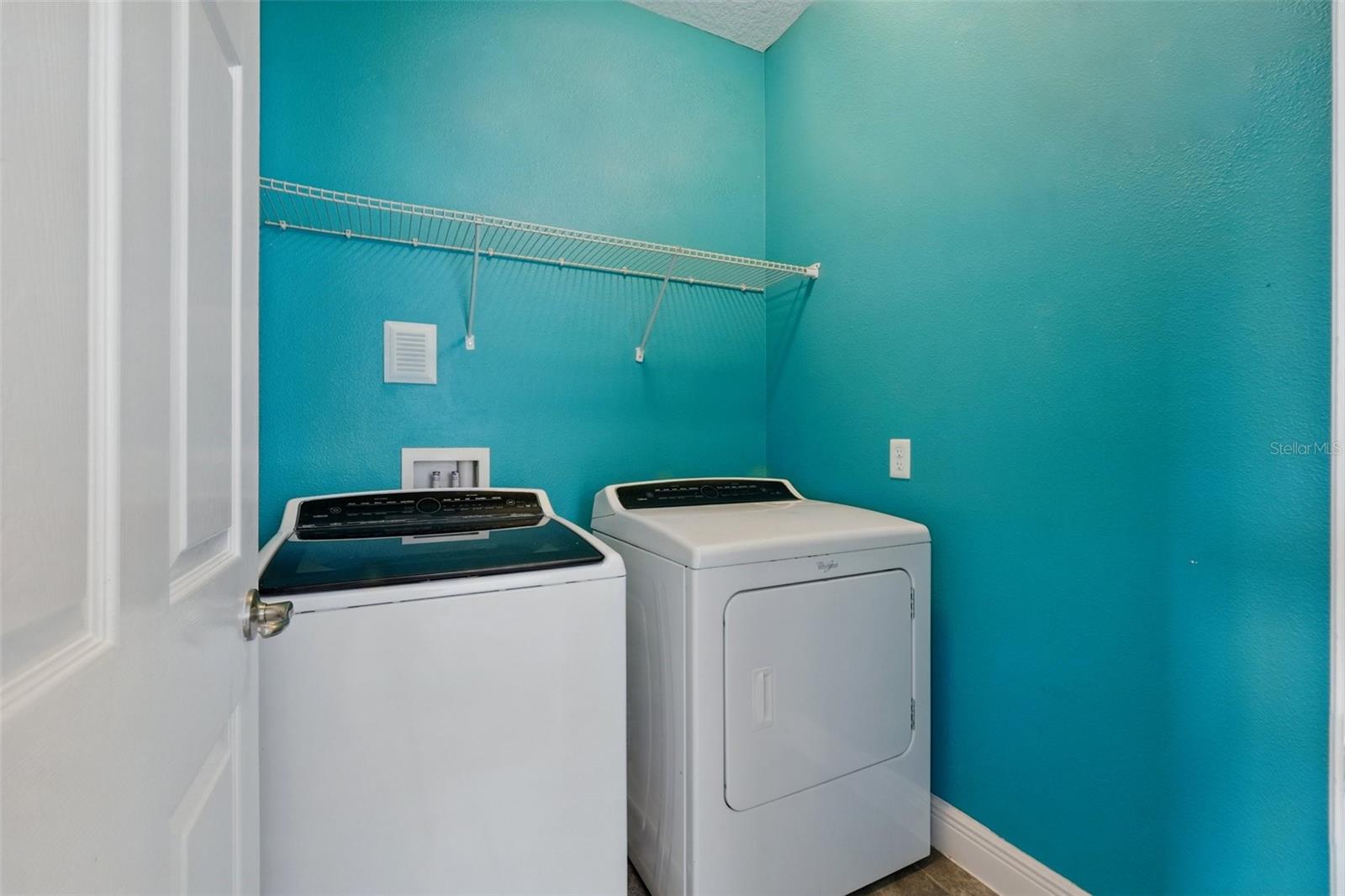 Image 31 of 37 For 9389 Meadow Hunt Way