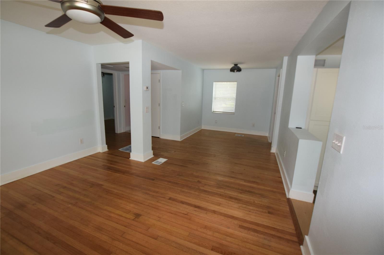 Image 11 of 29 For 2212 Hoffner Avenue