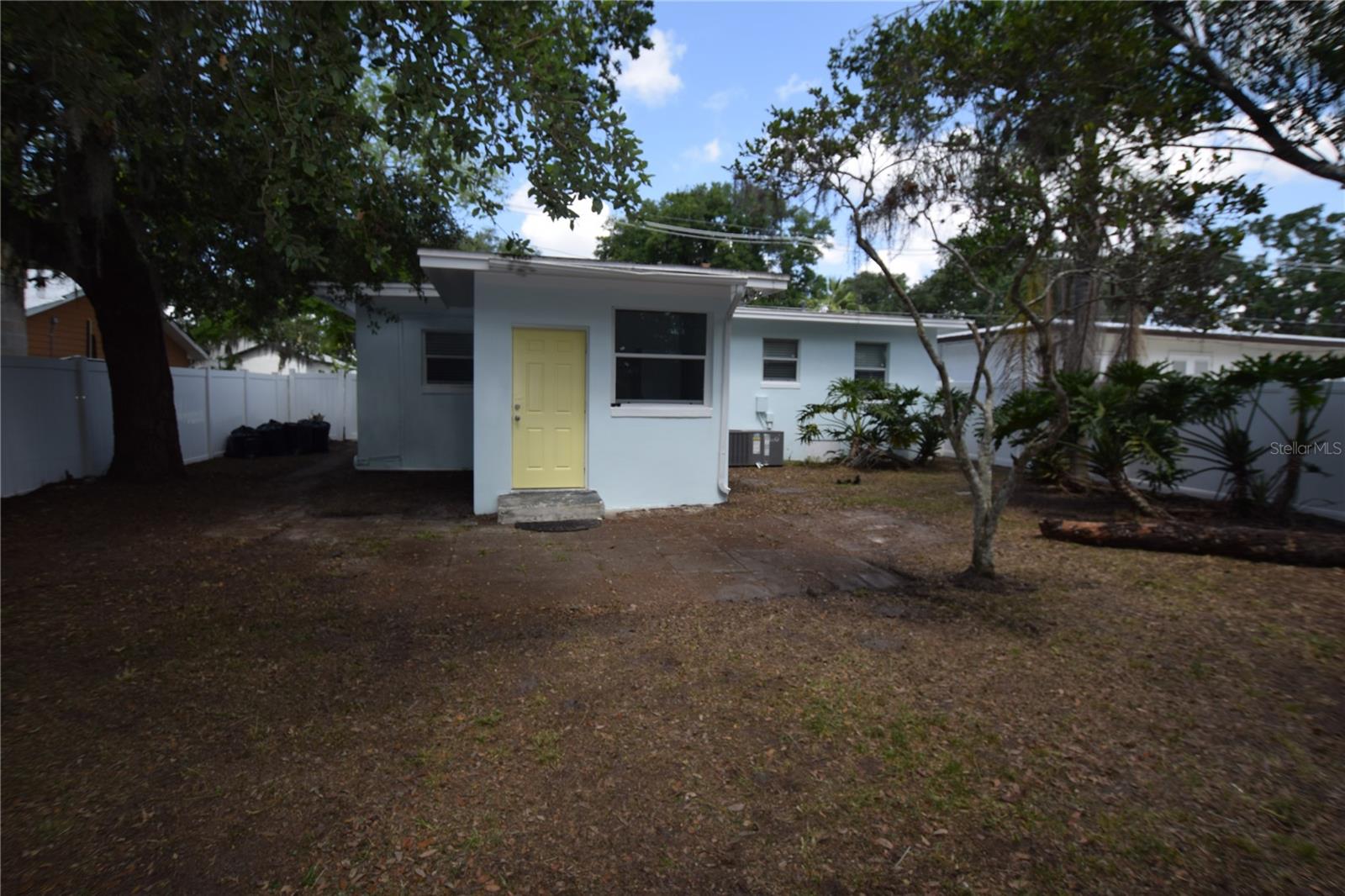 Image 4 of 29 For 2212 Hoffner Avenue
