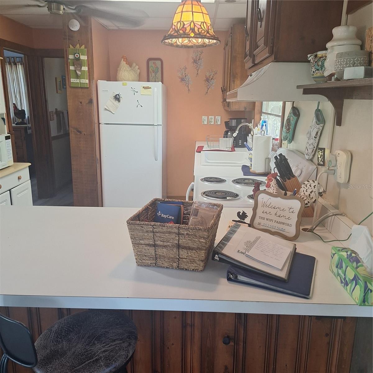 Listing photo id 10 for 5148 Cyril Drive