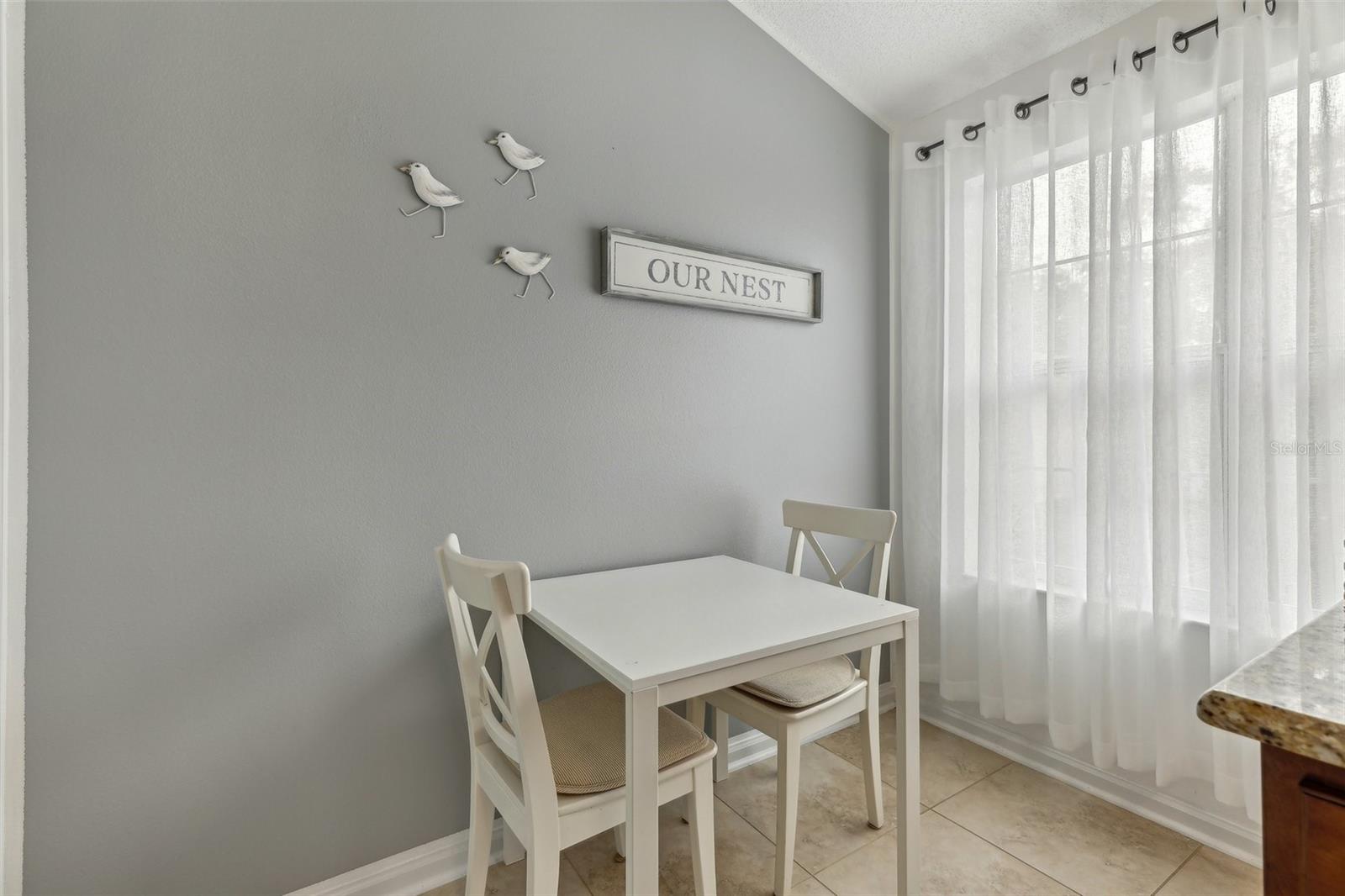 Image 14 of 40 For 6057 Lake Pointe Drive 408