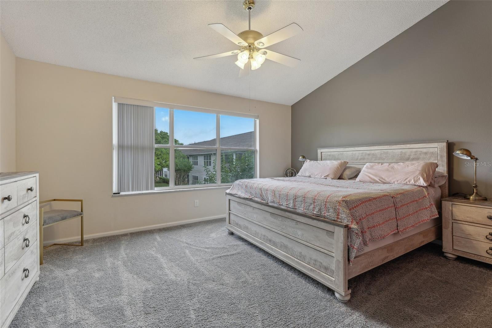 Image 17 of 40 For 6057 Lake Pointe Drive 408