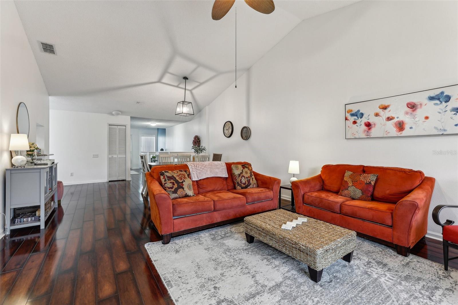 Image 3 of 40 For 6057 Lake Pointe Drive 408