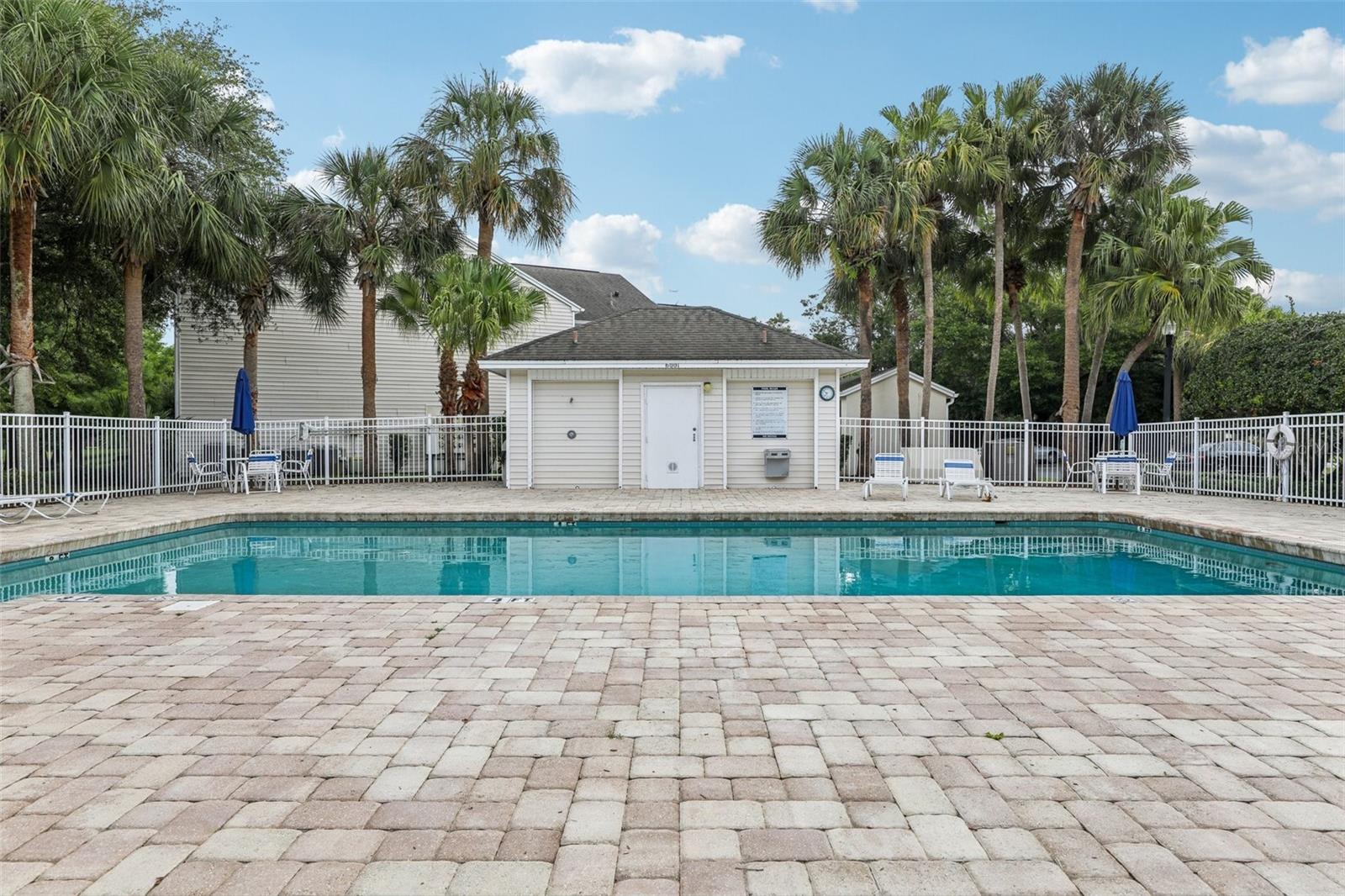 Image 35 of 40 For 6057 Lake Pointe Drive 408