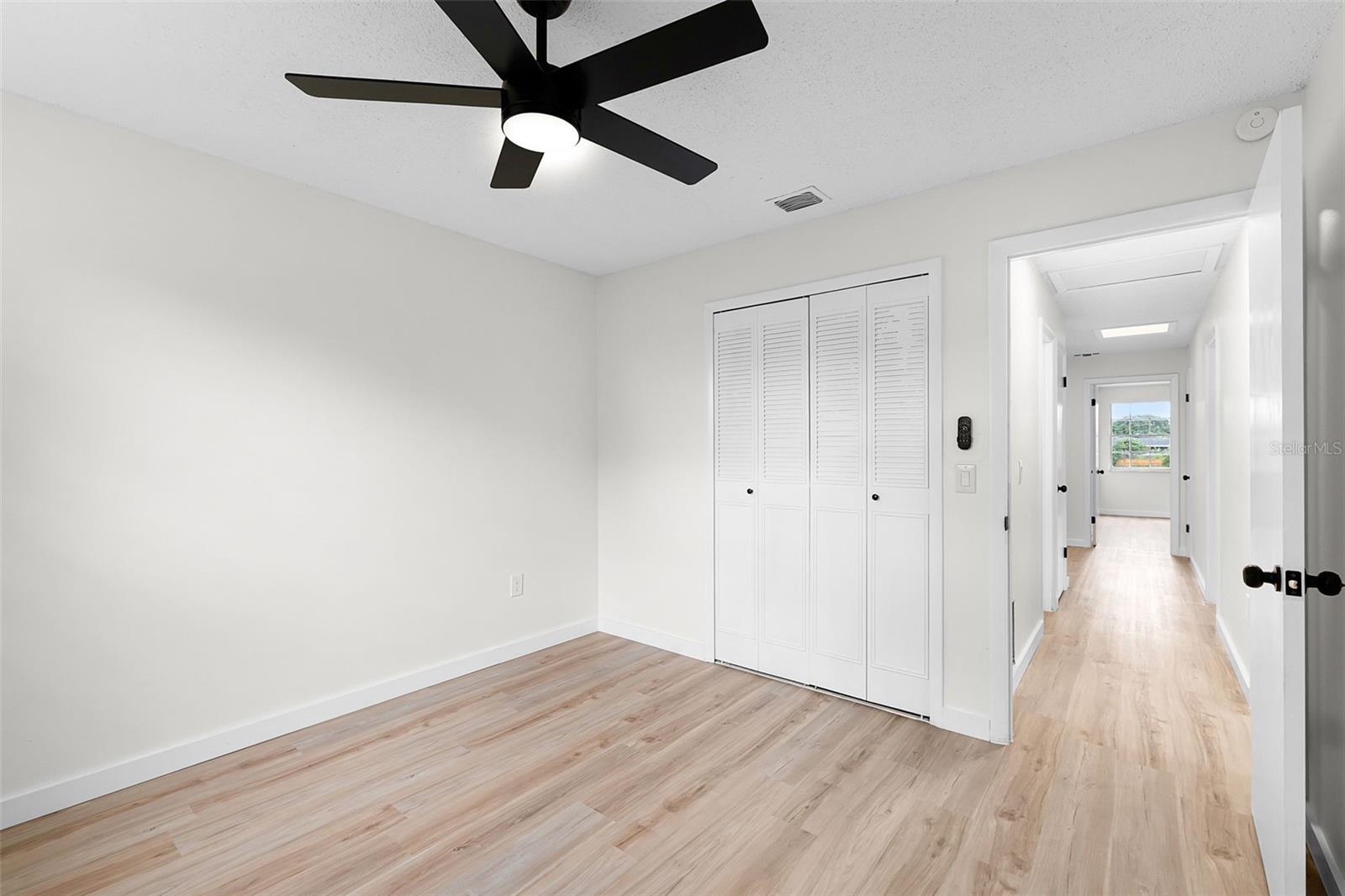 Image 38 of 51 For 7085 Willowwood Street