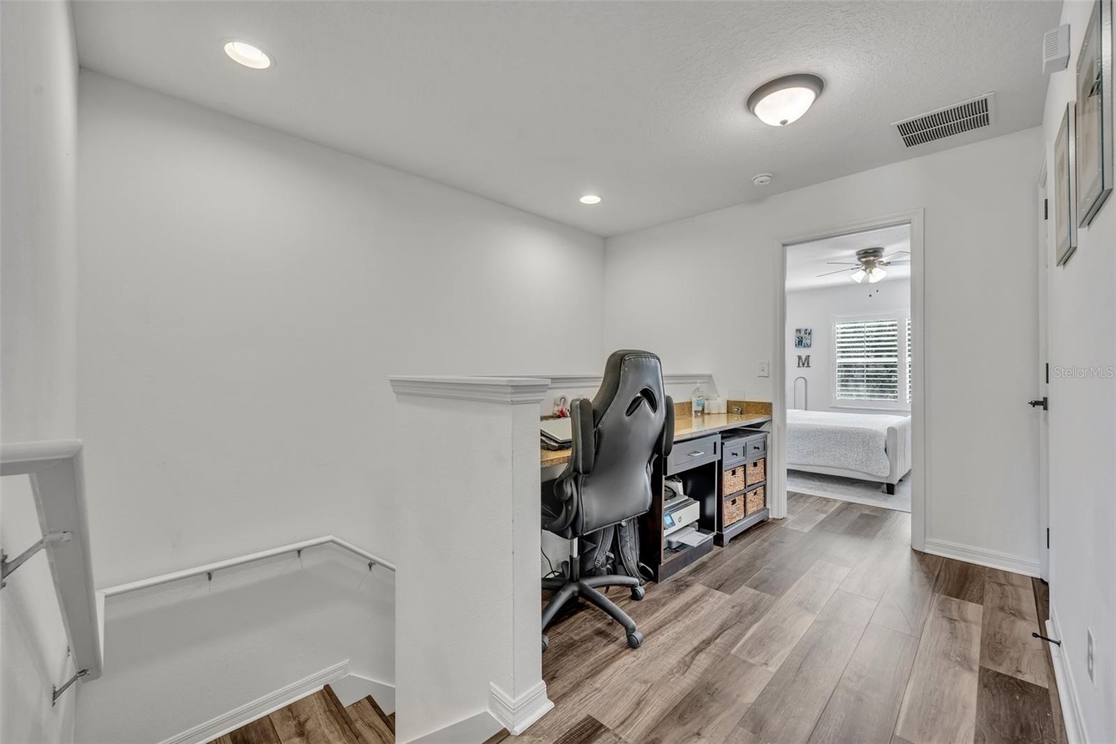 Image 18 of 32 For 2039 Beachberry Lane