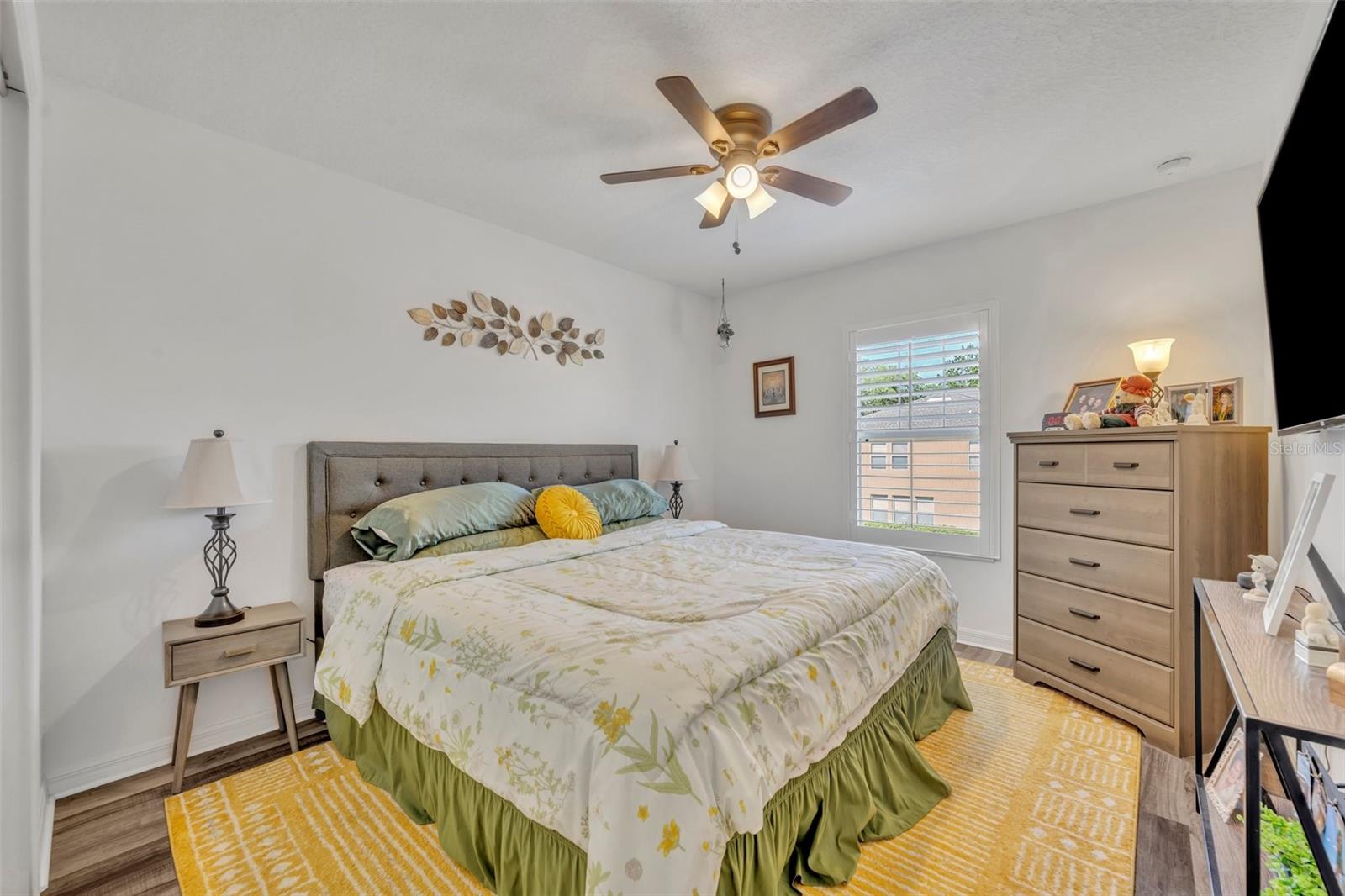Image 24 of 32 For 2039 Beachberry Lane