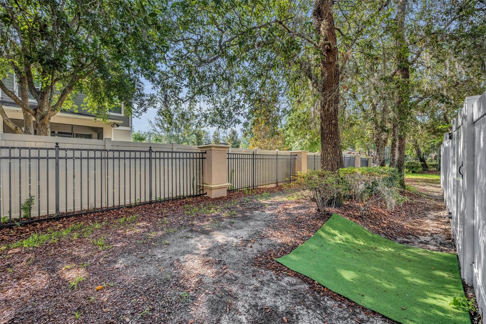 Image 31 of 32 For 2039 Beachberry Lane