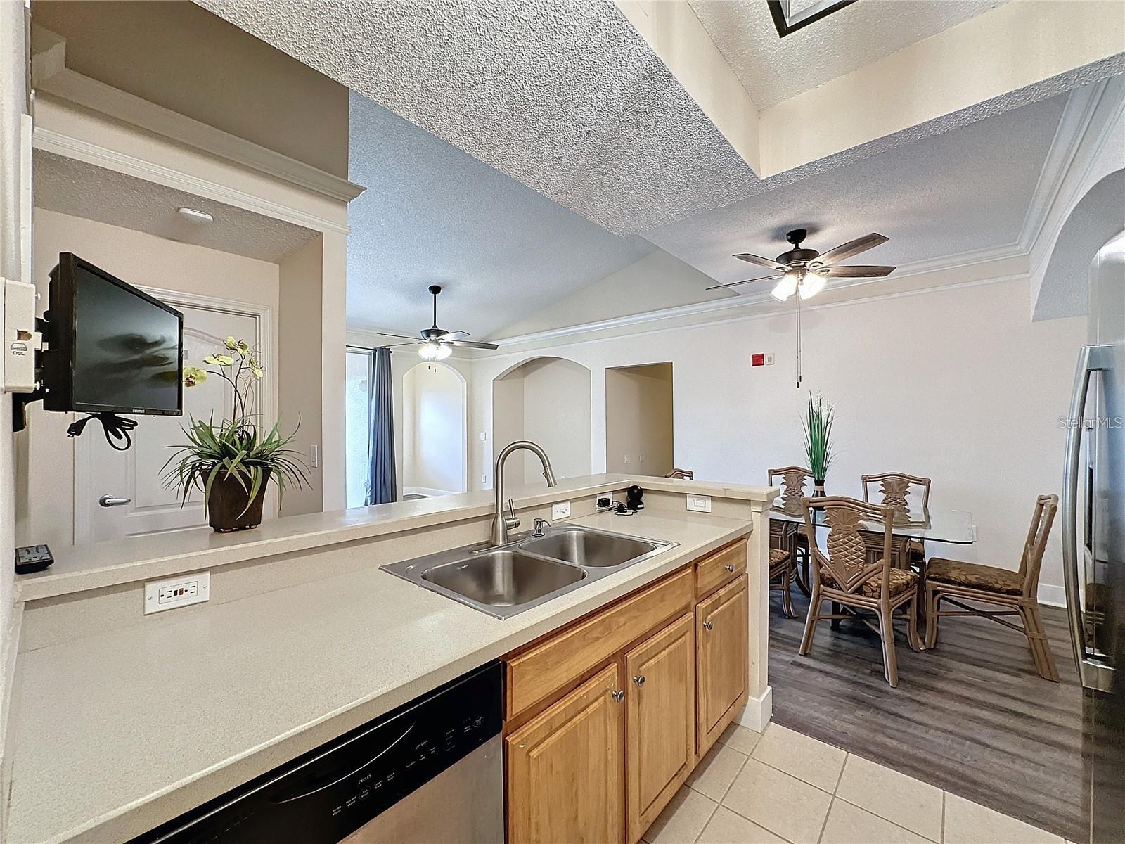 Image 6 of 19 For 12021 Villanova Drive 106