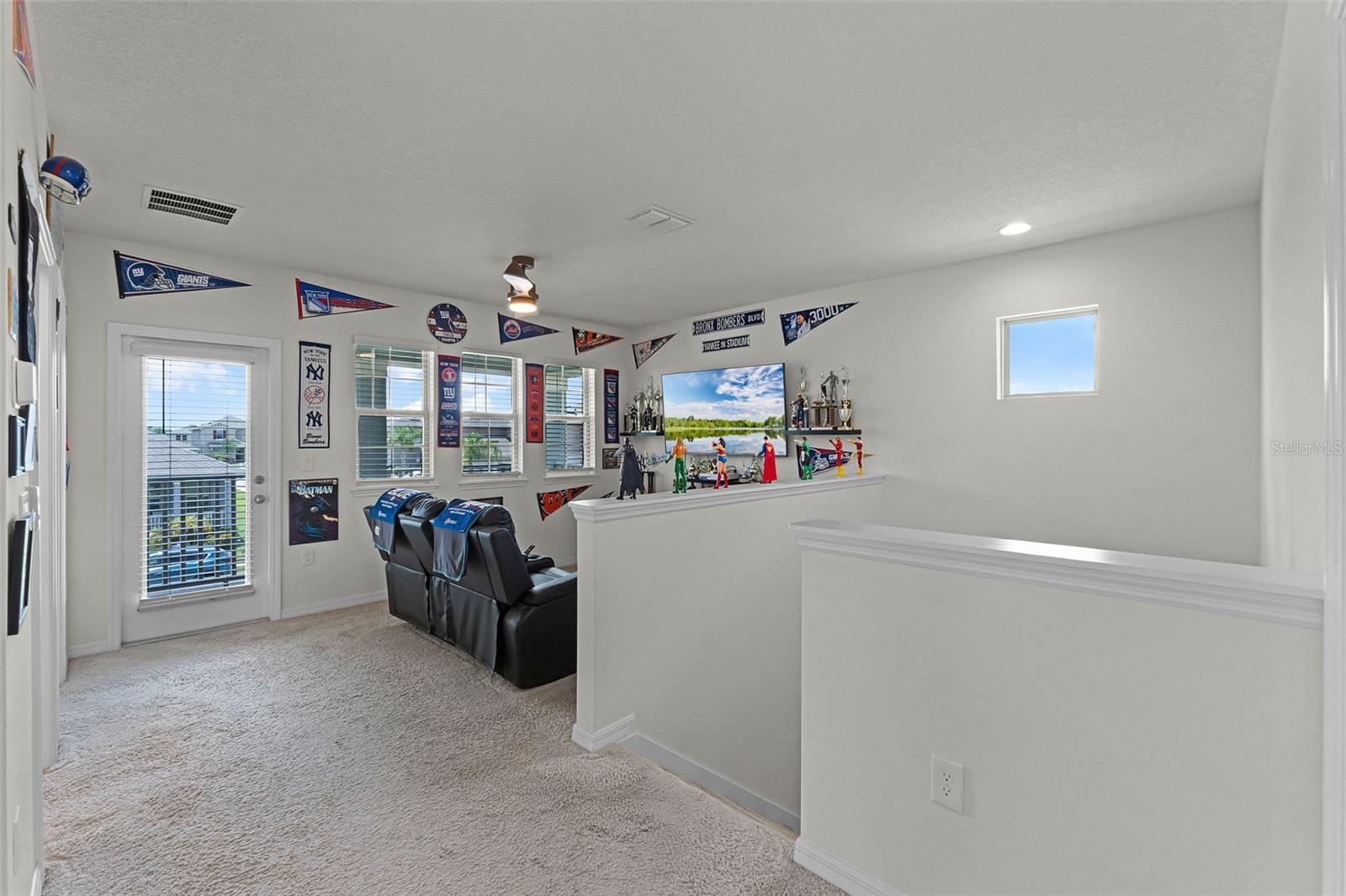 Image 16 of 52 For 16484 Angel Fish Road